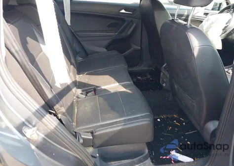 2020 Volkswagen Tiguan 2.0T Se/2.0T Se R-Line Black/2.0T Sel из США, поврежденный, VIN 3VV2B7AX6LM091334